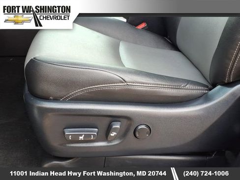 Used 2020 Toyota 4Runner SR5 Premium w/ Moonroof Package AWD/4WD image 8