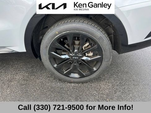 Certified 2023 Kia Sorento SX AWD/4WD image 22