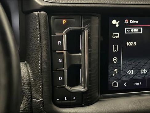 Used 2023 GMC Yukon Denali AWD/4WD image 19