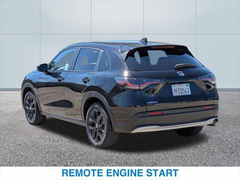 Certified 2023 Honda HR-V Sport image 9