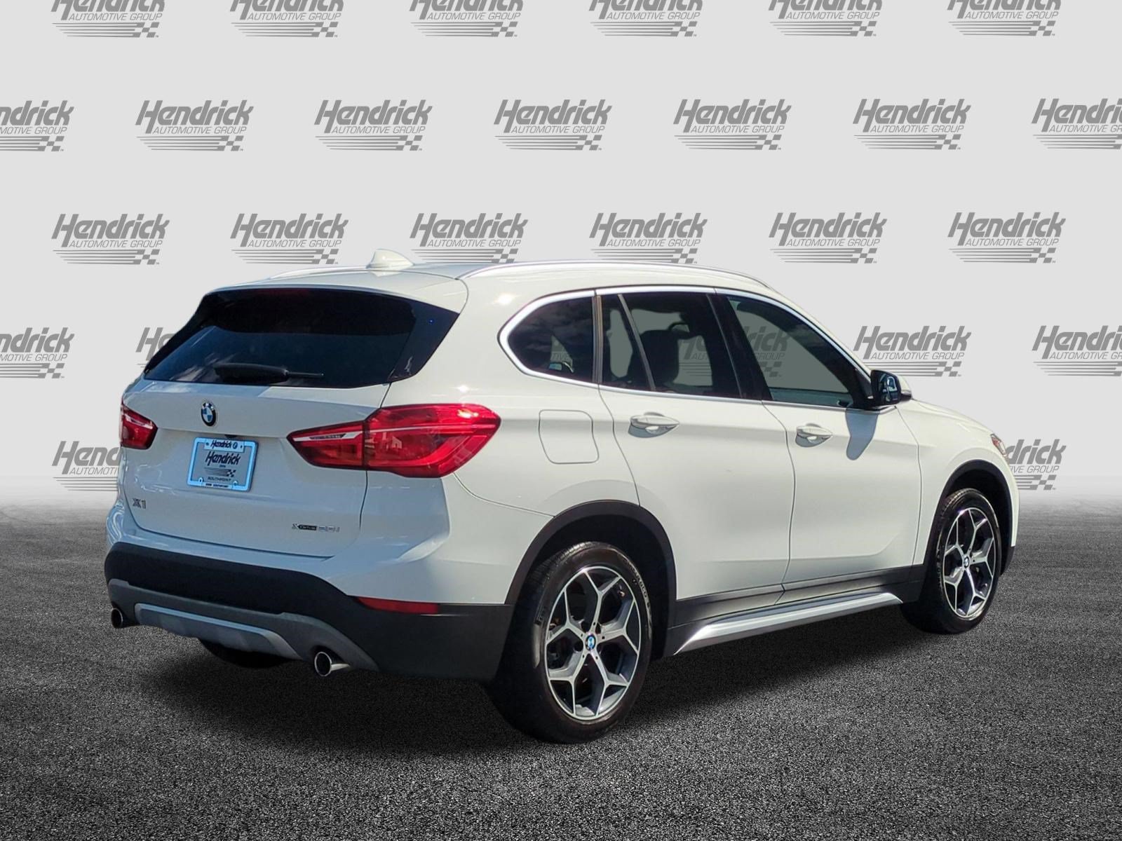 Used 2018 BMW X1 xDrive28i w/ Premium Package AWD/4WD image 10