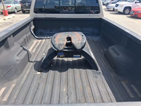 Used 2008 Ford F250 FX4 AWD/4WD image 9