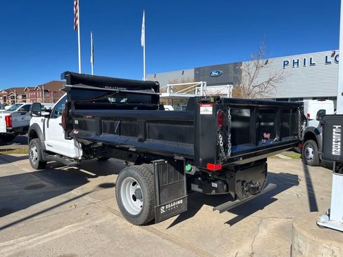 New 2025 Ford F550 4x4 Regular Cab Super Duty image 5