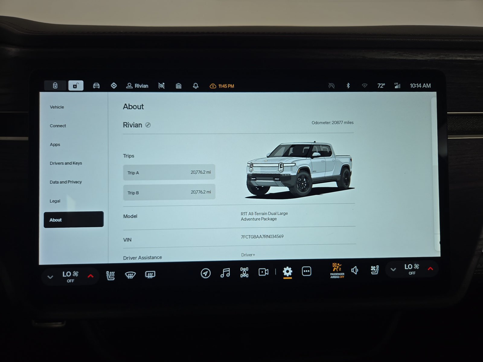 Used 2024 Rivian R1T Adventure Dual AWD/4WD image 27