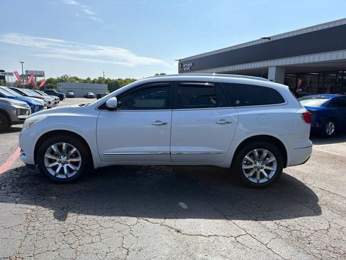 Used 2016 Buick Enclave Premium w/ Experience Buick Package FWD image 11