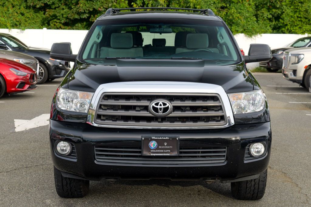 Used 2013 Toyota Sequoia SR5 AWD/4WD image 2