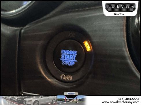 Used 2022 Jeep Grand Cherokee Limited image 17