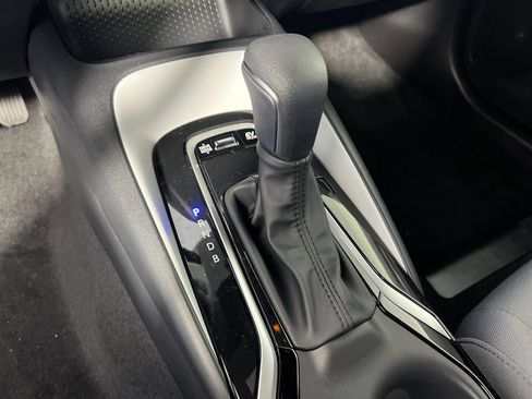Used 2024 Toyota Corolla SE FWD image 24