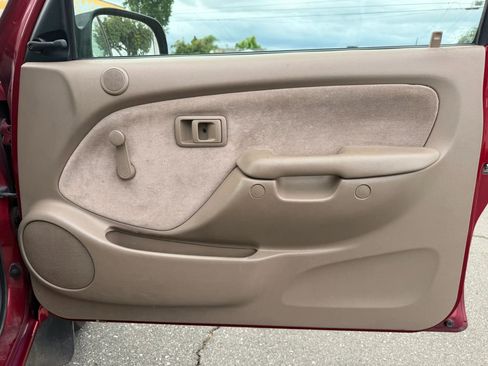 Used 2004 Toyota Tacoma 2WD Regular Cab image 13