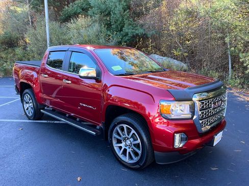 Used 2021 GMC Canyon Denali image 7