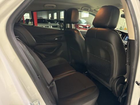 Used 2018 Buick Encore Preferred image 35