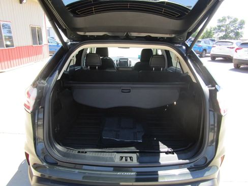 Used 2023 Ford Edge Titanium w/ Cargo Accessory Package AWD/4WD image 10