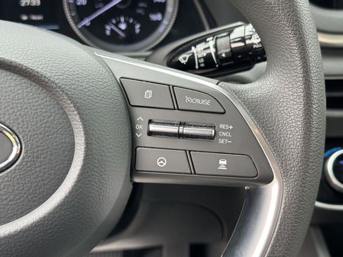 Used 2023 Hyundai Sonata SEL w/ Cargo Package image 11