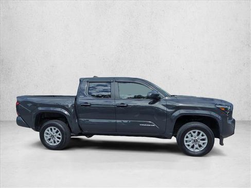 Certified 2025 Toyota Tacoma SR5 RWD image 4