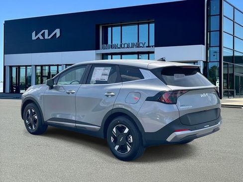 New 2026 Kia Sportage LX image 4