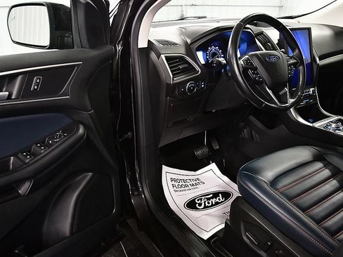 Used 2023 Ford Edge SEL w/ Sport Appearance Package AWD/4WD image 17