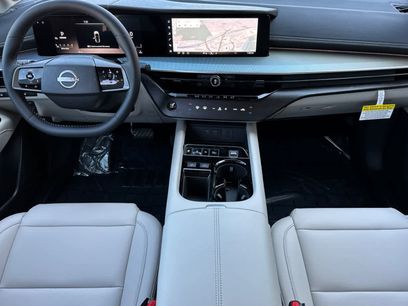 New 2025 Nissan Murano SL
