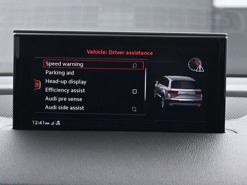 Used 2017 Audi Q7 3.0T Prestige image 32