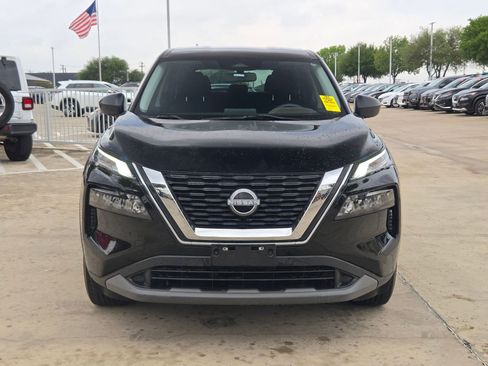 Used 2023 Nissan Rogue S image 8