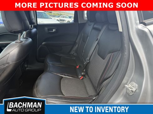 Used 2020 Jeep Compass Trailhawk AWD/4WD image 8