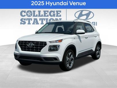Used 2025 Hyundai Venue SEL