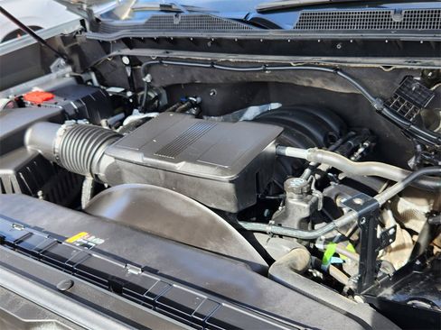 Used 2023 Chevrolet Silverado 2500 Custom w/ Custom Convenience Package image 13