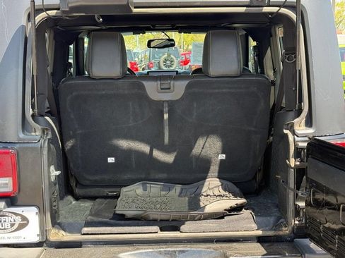 Used 2016 Jeep Wrangler Sahara w/ Dual Top Group AWD/4WD image 7