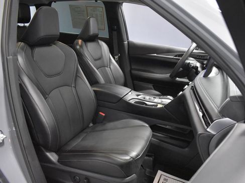 Used 2026 INFINITI QX60 Luxe w/ Cargo Package AWD/4WD image 14