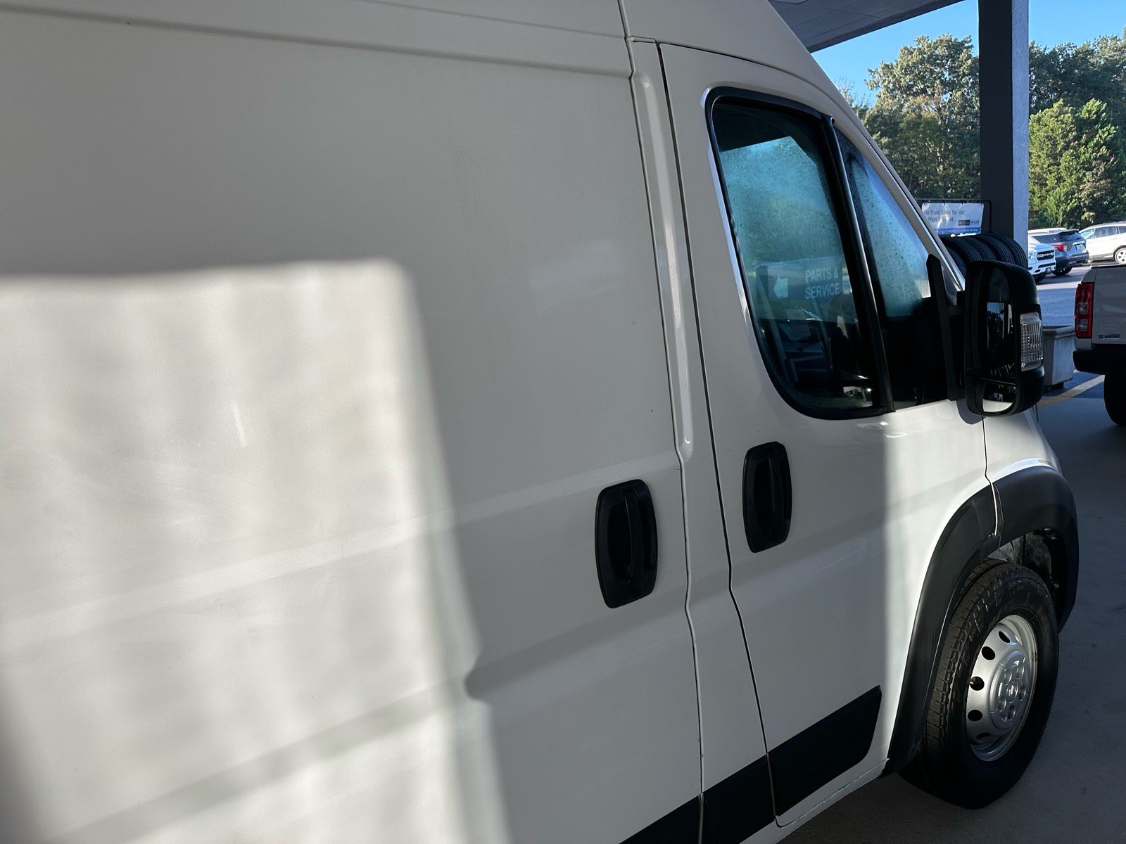 Used 2023 RAM ProMaster 3500 FWD image 9