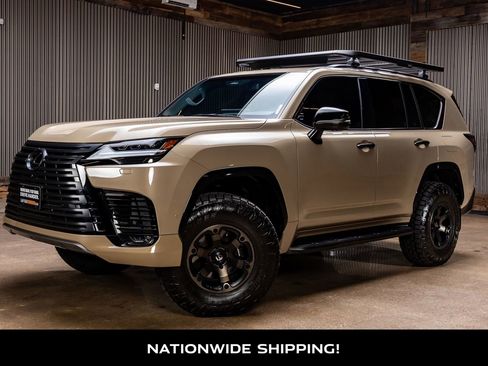 Used 2025 Lexus LX 700h Overtrail image 4