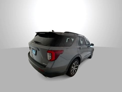 Used 2022 Ford Explorer ST-Line AWD/4WD image 8