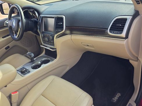 Used 2014 Jeep Grand Cherokee Limited image 26