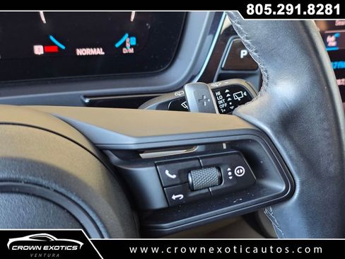 Used 2024 Porsche Cayenne image 34