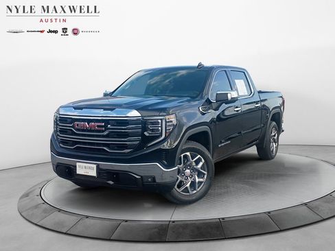 Used 2023 GMC Sierra 1500 SLT w/ SLT Convenience Package image 1