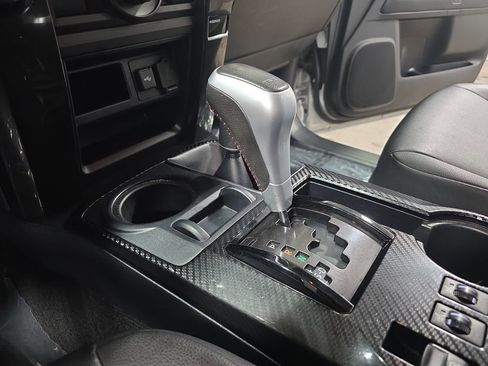 Used 2022 Toyota 4Runner TRD Off-Road Premium image 24