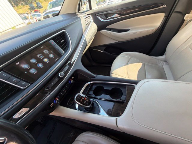 Used 2018 Buick Enclave Essence w/ Trailering Package AWD/4WD image 28