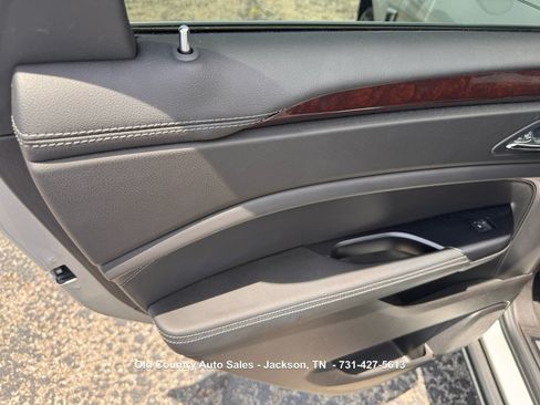 Used 2015 Cadillac SRX Luxury FWD image 21