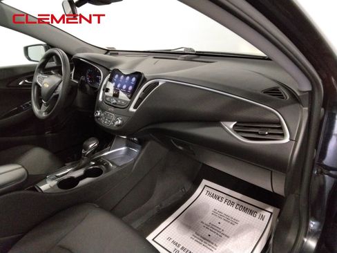 Used 2023 Chevrolet Malibu LT w/ Driver Confidence Package image 41