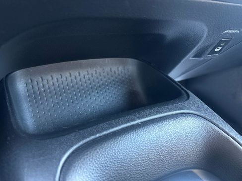 Used 2023 Toyota Corolla LE image 26