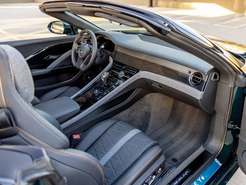Used 2022 Bentley Other Bentley Models image 15