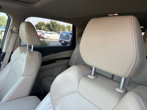 Used 2017 Acura MDX FWD image 6