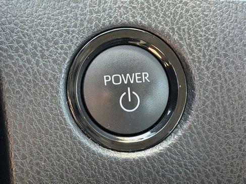 Used 2025 Toyota Camry LE FWD image 22