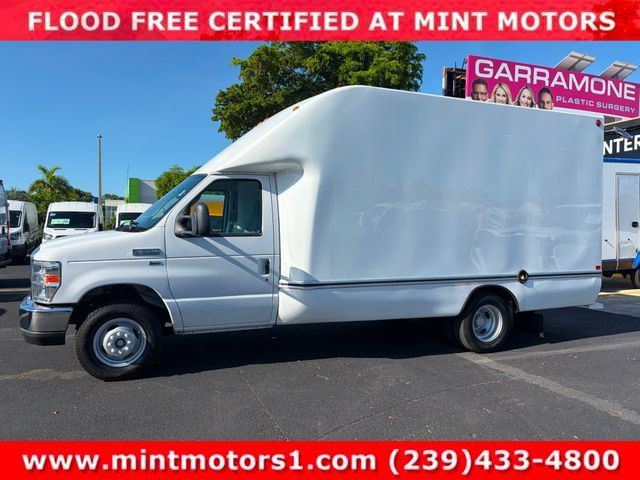 Used 2019 Ford E-350 and Econoline 350 Super Duty RWD image 8