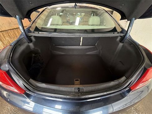 Used 2013 Buick Regal Premium image 23