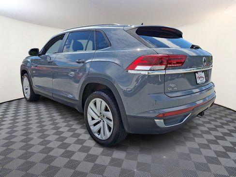 Used 2020 Volkswagen Atlas Cross Sport SE AWD/4WD image 4