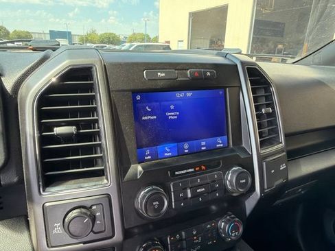 Used 2019 Ford F150 XLT w/ Equipment Group 302A Luxury AWD/4WD image 18