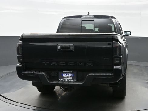Used 2020 Toyota Tacoma TRD Sport image 5