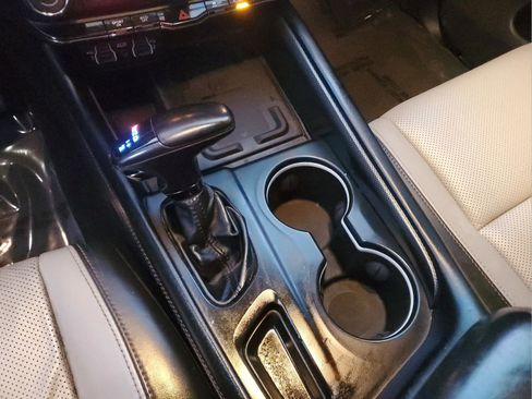 Used 2022 Dodge Durango R/T w/ Blacktop Package RWD image 25