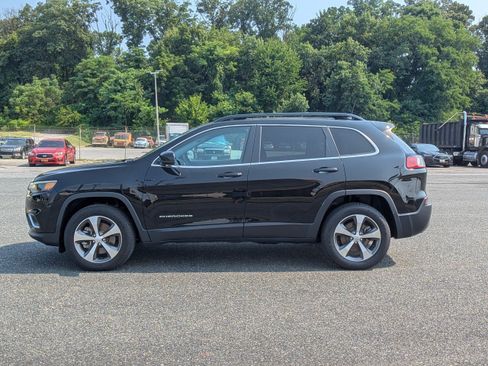 Used 2022 Jeep Cherokee Limited AWD/4WD image 5