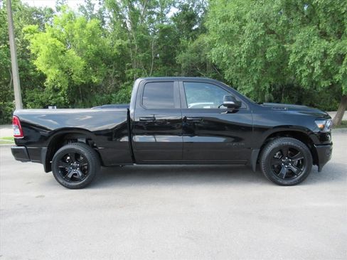 Used 2022 RAM 1500 Big Horn w/ Night Edition RWD image 2